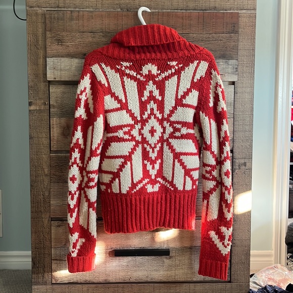 American Eagle cozy chunky knit sweater - Picture 2 of 2